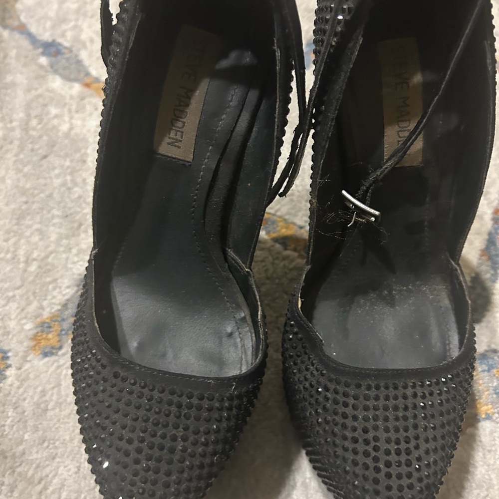 Steve Madden Black Studded Heels